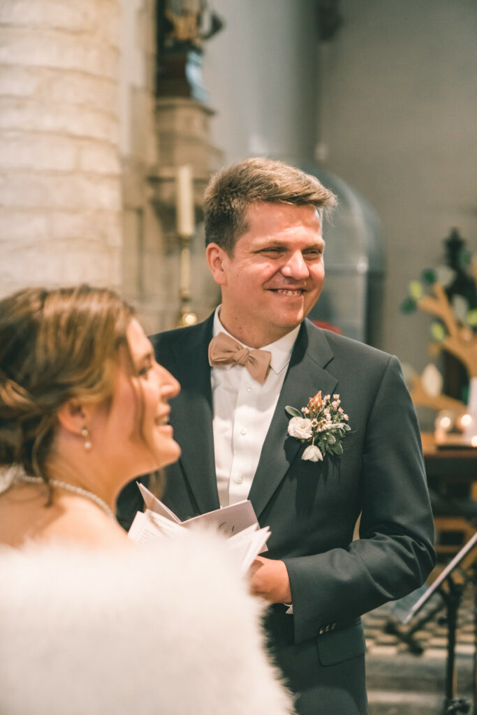 geloftes in kerk afleggen